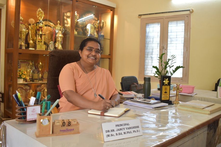 Dr. Sr. Jancy Varghese SJC, Principal